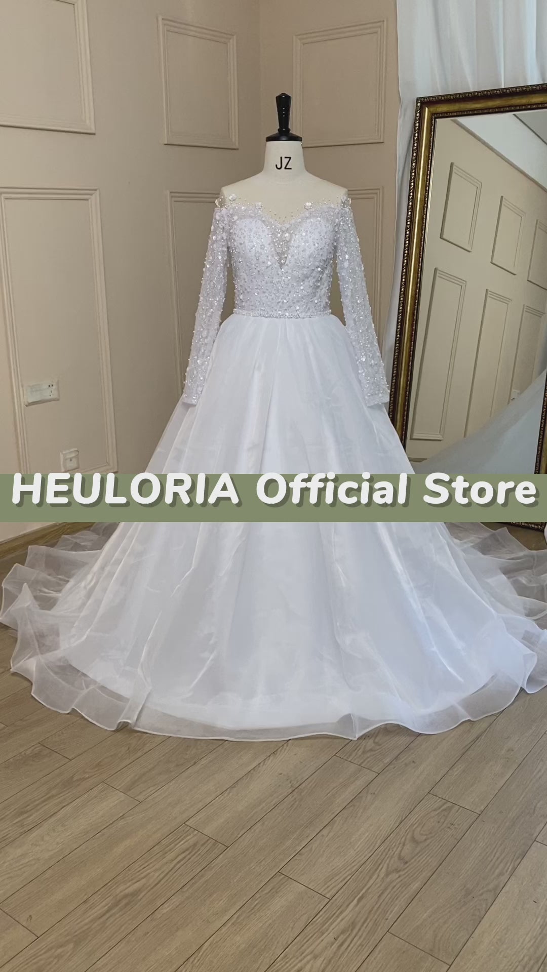 HEULORIA Ball-Gown/Princess long sleeve Chapel Train Lace Tulle Wedding Dress With Sequins Beading BA-715