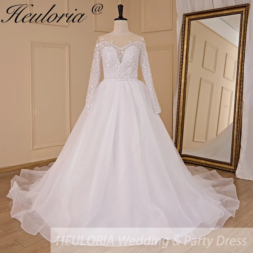 HEULORIA Ball-Gown/Princess long sleeve Chapel Train Lace Tulle Wedding Dress With Sequins Beading BA-715