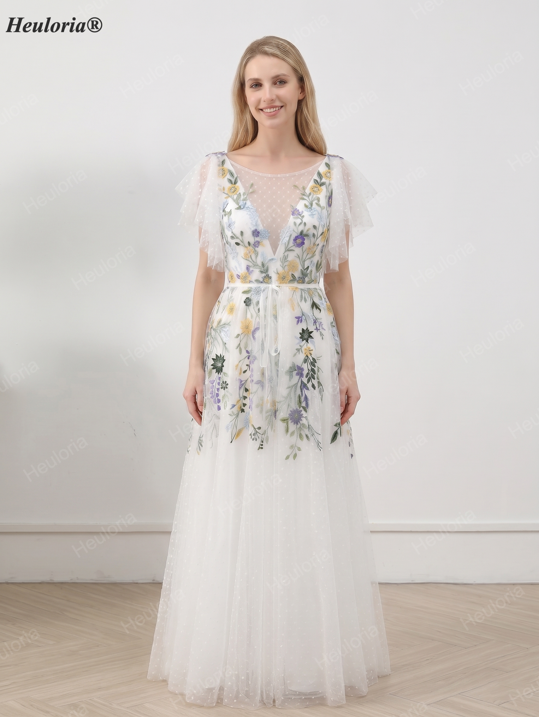 HEULORIA Whimsical Multi-Color Floral Embroidered A-Line Gown with Flutter Sleeves and Swiss Dot Tulle ED-681 Image principale du produit