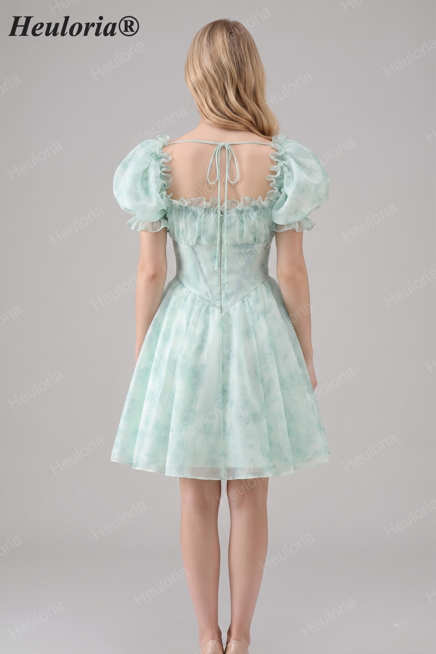 HEULORIA Romantic Floral Puff Sleeve Square Neck Mini Dress with Corset Waist ED-592